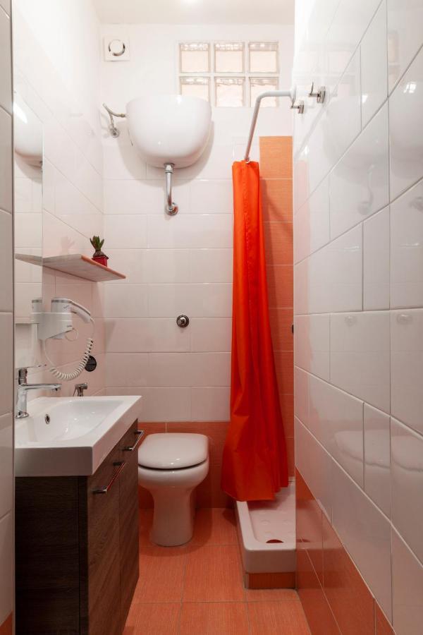 Bnb Etnuvio, Double Rooms In Наполи Екстериор снимка
